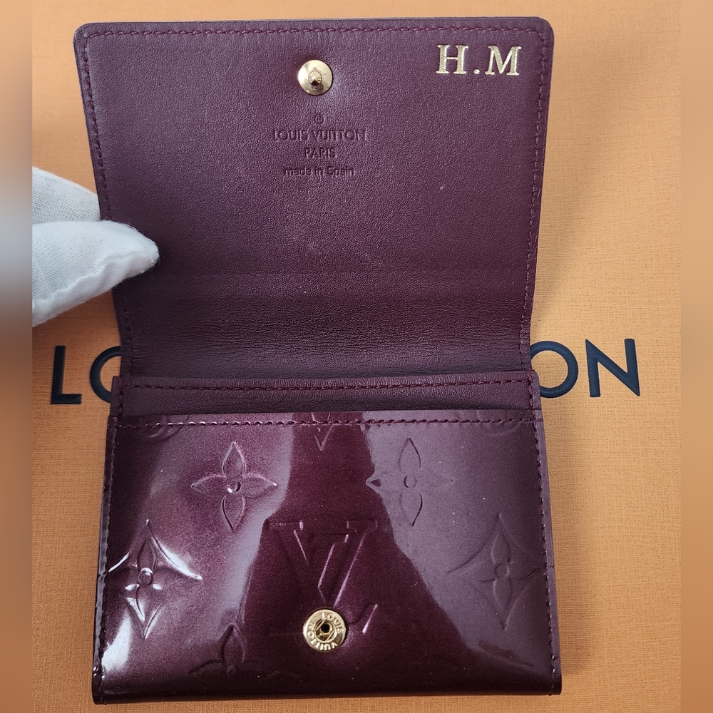 Auth Louis Vuitton Vernis Amarante Envelope Card Case - Picture 5 of 8